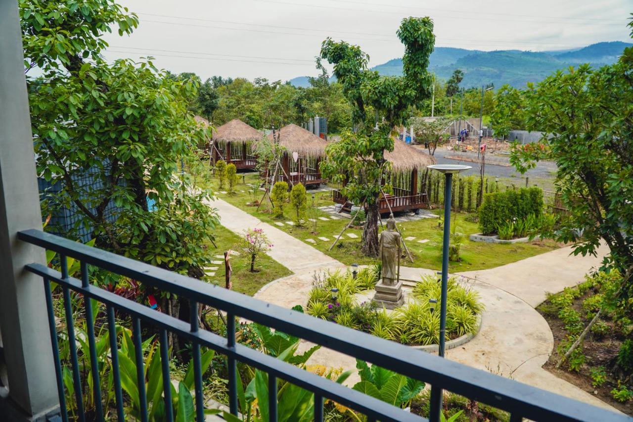 Kampot Tropical Village Extérieur photo